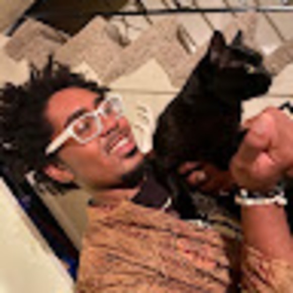 Meet your Posher, Antonio - Picture 1 of 1